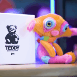 Alternative view of Teddy